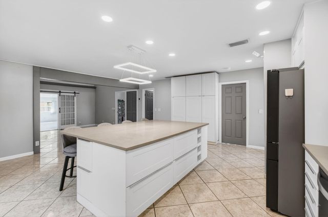 2388 Zeder Avenue, Delray Beach, FL 33444