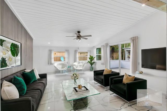 2388 Zeder Avenue, Delray Beach, FL 33444