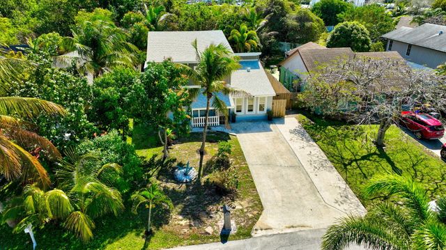 2388 Zeder Avenue, Delray Beach, FL 33444