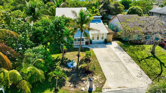 2388 Zeder Avenue, Delray Beach, FL 33444