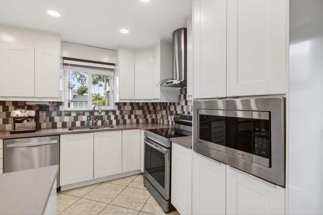 2388 Zeder Avenue, Delray Beach, FL 33444