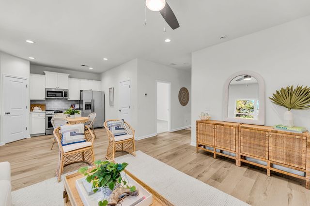 1926 Ferguson Road, Charleston, SC 29412