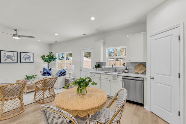 1926 Ferguson Road, Charleston, SC 29412