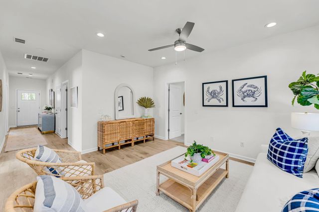 1926 Ferguson Road, Charleston, SC 29412