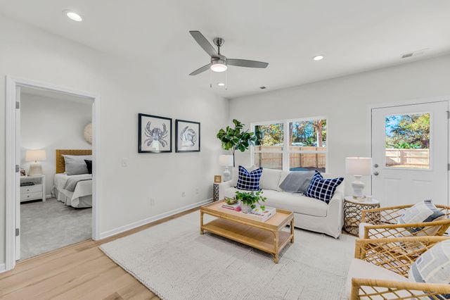 1926 Ferguson Road, Charleston, SC 29412