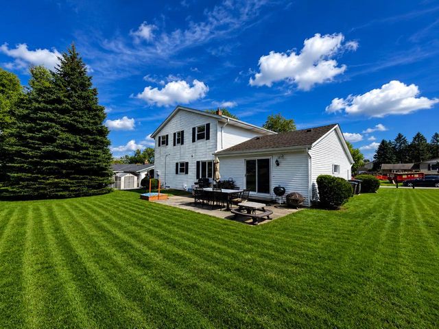 10600 W Monastery DRIVE, Franklin, WI 53132