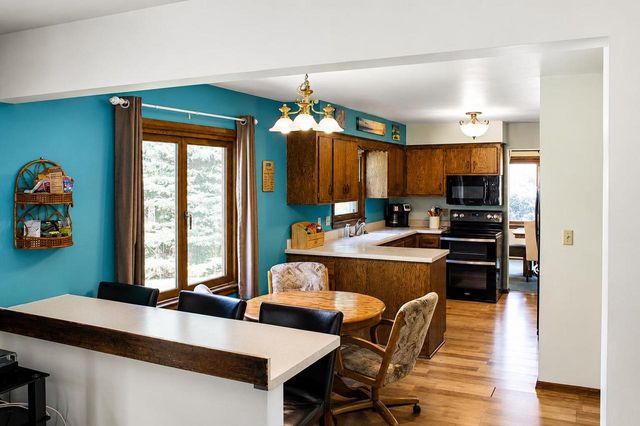 10600 W Monastery DRIVE, Franklin, WI 53132