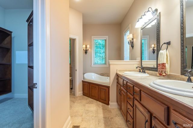 4941 N St Patricks Court, Bloomington, IN 47404
