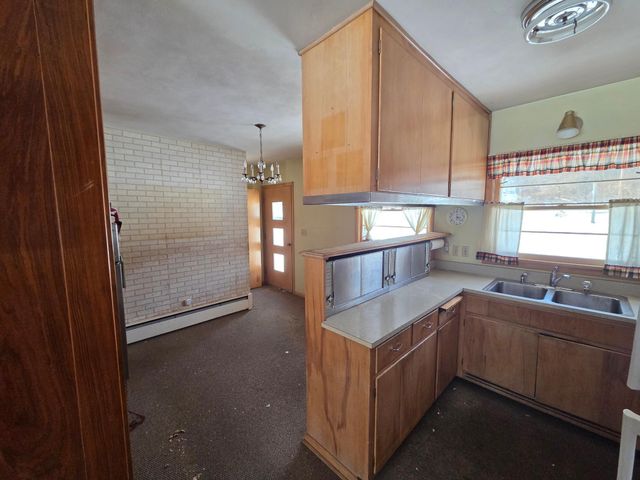 1610 Gilmore Valley Road, Winona, MN 55987