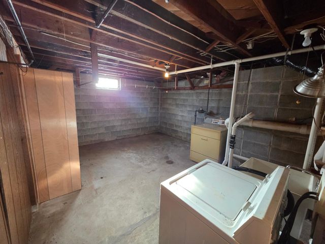 1610 Gilmore Valley Road, Winona, MN 55987