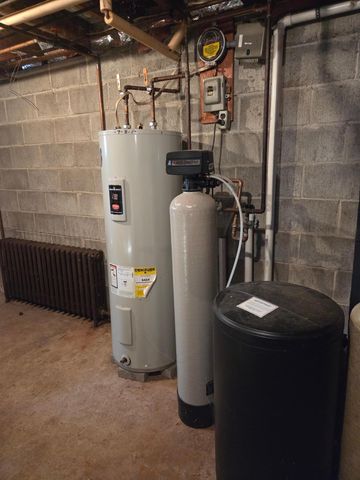 1610 Gilmore Valley Road, Winona, MN 55987