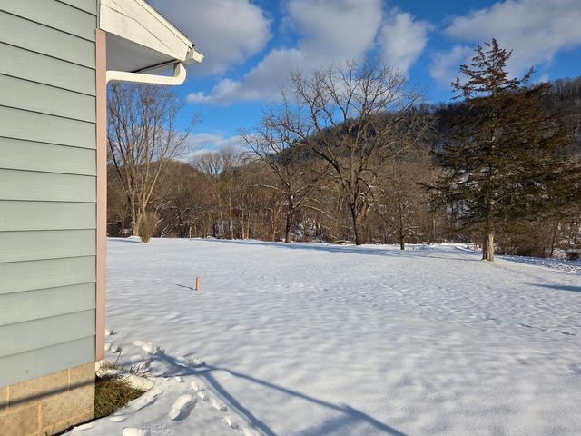 1610 Gilmore Valley Road, Winona, MN 55987