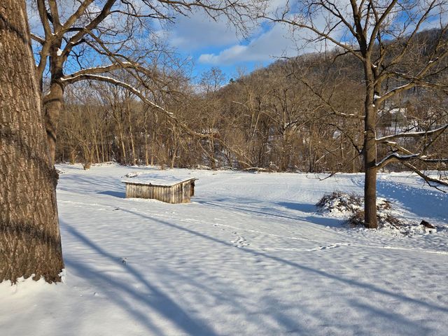 1610 Gilmore Valley Road, Winona, MN 55987