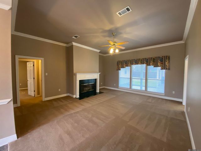 11117 Gold Cup Ave, Baton Rouge, LA 70816