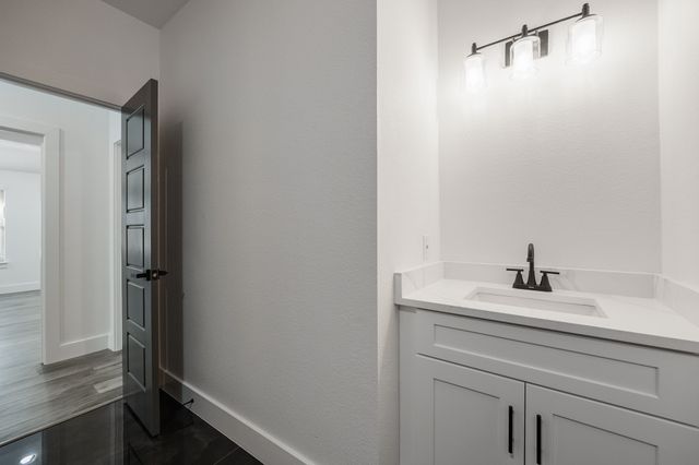 250 Kennedy Drive, Crowley, TX 76036