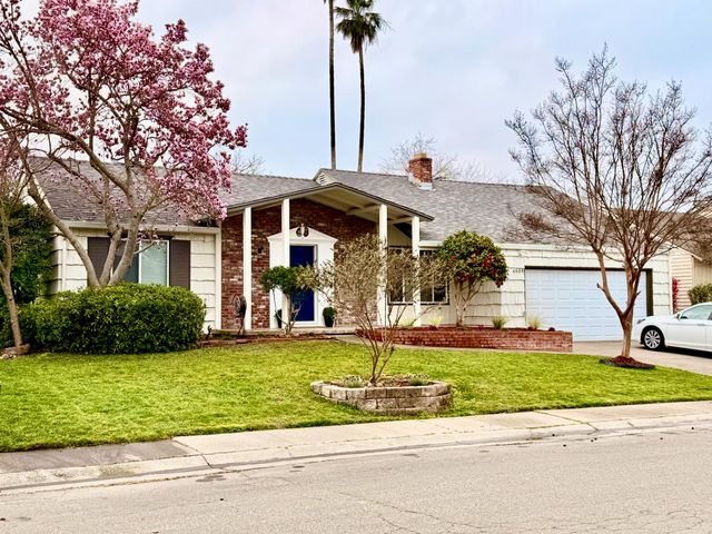 4609 Nottingham Cir, Sacramento, CA 95864