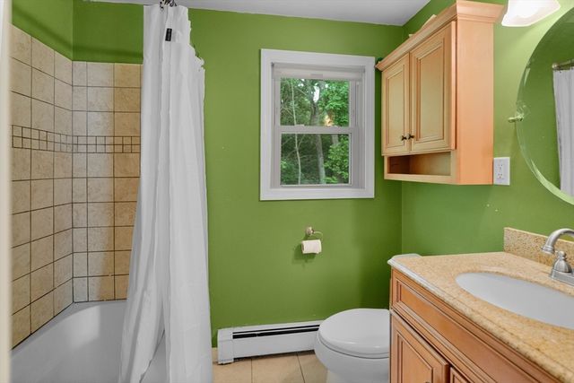 27 Searle Street, Georgetown, MA 01833