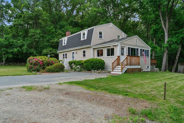 27 Searle Street, Georgetown, MA 01833