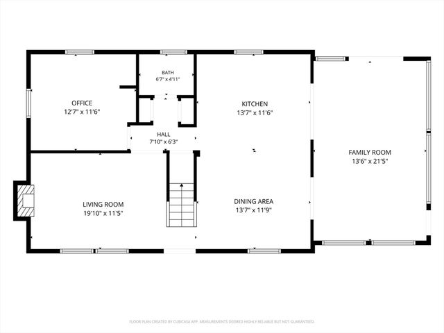 27 Searle Street, Georgetown, MA 01833