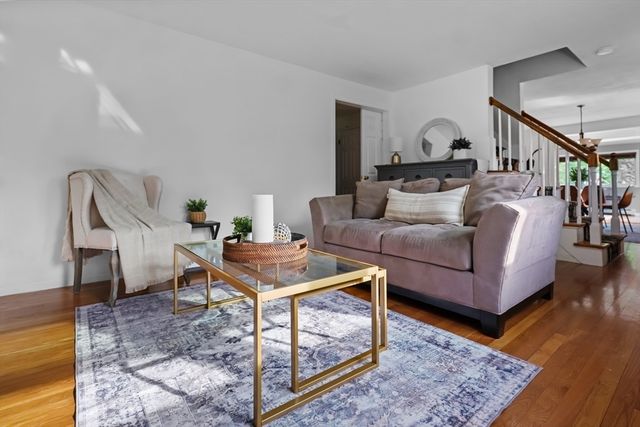 27 Searle Street, Georgetown, MA 01833