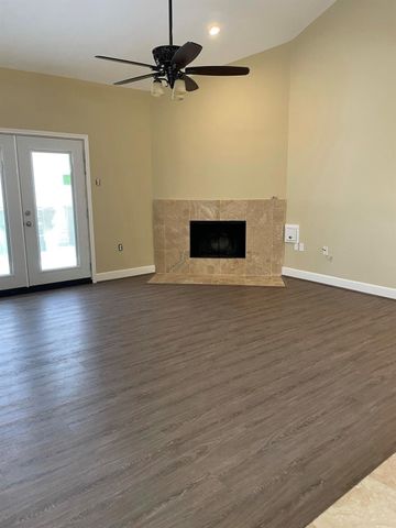 6831 Wellwood Court, Houston, TX 77083