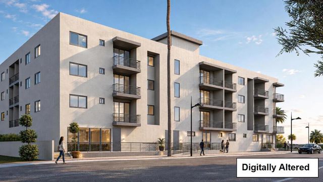 5530 La Mirada Avenue, Los Angeles, CA 90038