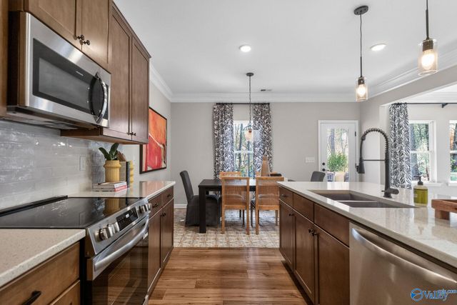 311 West Valley Way, Huntsville, AL 35811