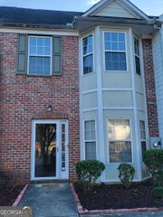 7045 Brookview Crk, Riverdale, GA 30274