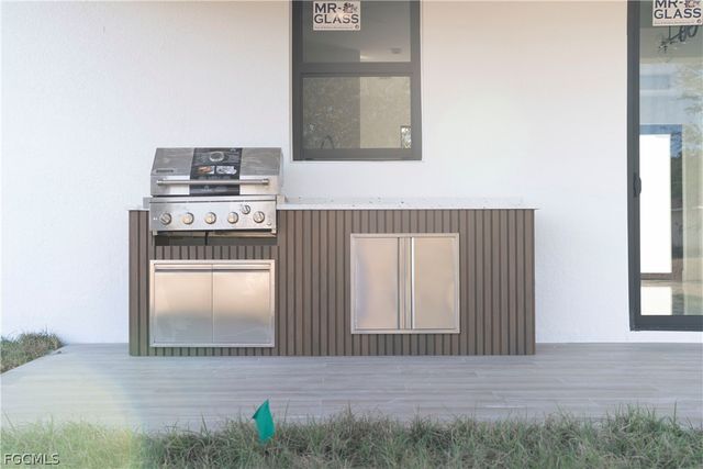 2506 69th ST W, Lehigh Acres, FL 33971