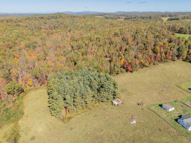 5531 Franklin Pike, Floyd, VA 24091