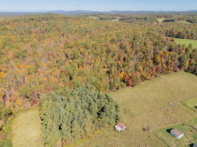 5531 Franklin Pike, Floyd, VA 24091