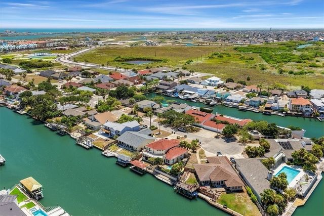 13910 N Cabana St, Corpus Christi, TX 78418