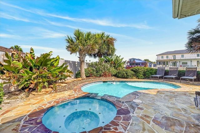 13910 N Cabana St, Corpus Christi, TX 78418
