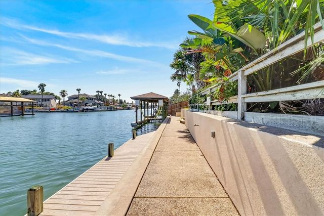 13910 N Cabana St, Corpus Christi, TX 78418