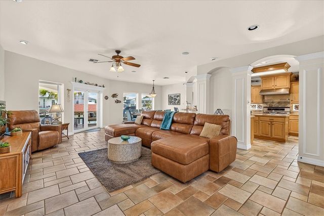 13910 N Cabana St, Corpus Christi, TX 78418