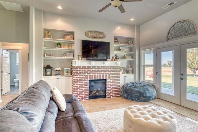27652 Hop Rd, Caldwell, ID 83607