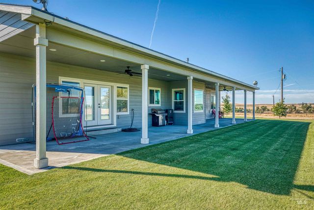 27652 Hop Rd, Caldwell, ID 83607