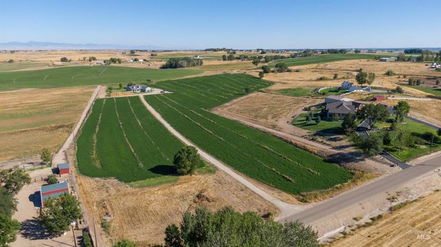 27652 Hop Rd, Caldwell, ID 83607