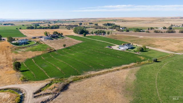 27652 Hop Rd, Caldwell, ID 83607