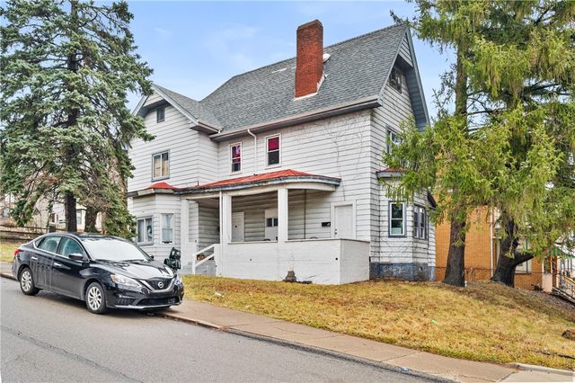 153 Jucunda St, Knoxville, PA 15210