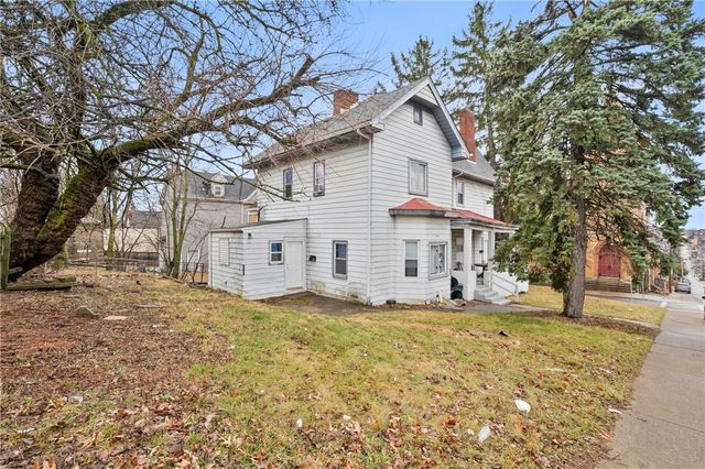 153 Jucunda St, Knoxville, PA 15210