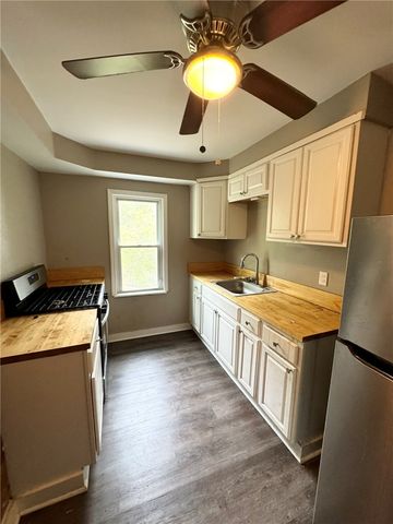 153 Jucunda St, Knoxville, PA 15210