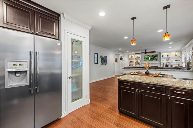 28725 Ponderosa Street, Castaic, CA 91384