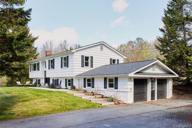 453 Little Ireland Road, Livingston Manor, NY 12758