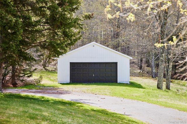 453 Little Ireland Road, Livingston Manor, NY 12758