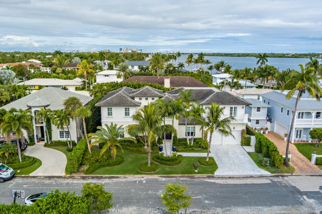 129 Santa Lucia Drive, West Palm Beach, FL 33405