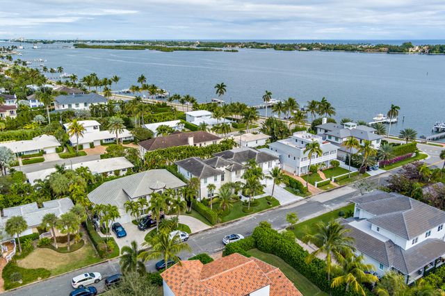 129 Santa Lucia Drive, West Palm Beach, FL 33405