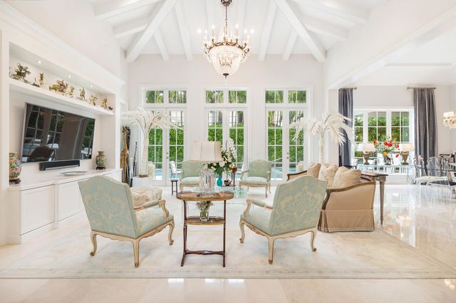 129 Santa Lucia Drive, West Palm Beach, FL 33405