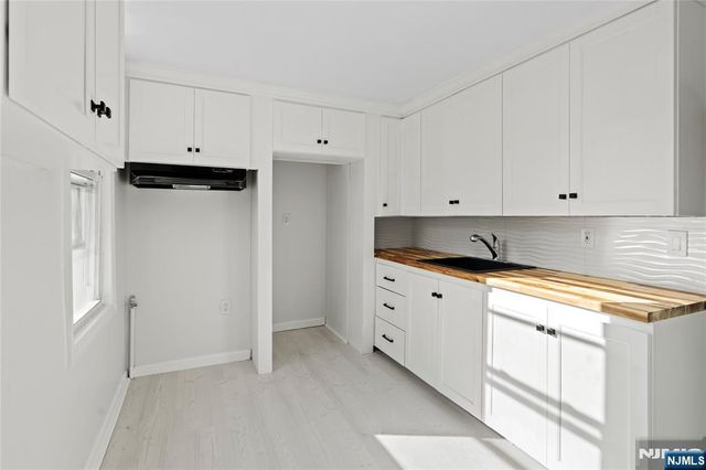 173-175 Lembeck Avenue, Jersey City, NJ 07305