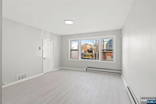 173-175 Lembeck Avenue, Jersey City, NJ 07305